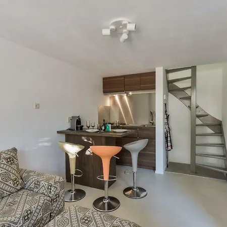 House Amsterdam Lohman 잔드보르트
